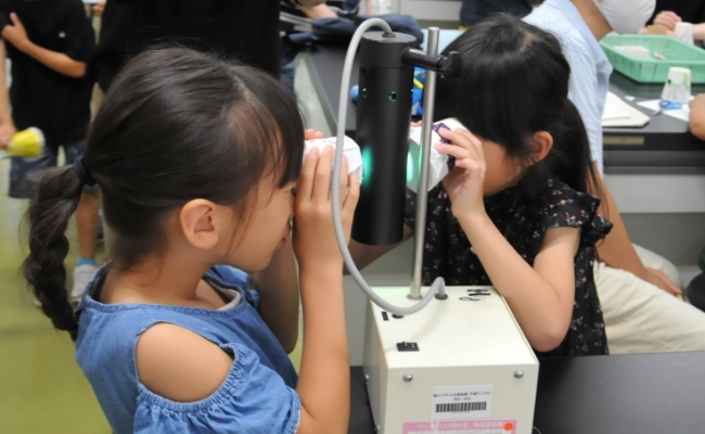 子ども向け体験講座の様子
