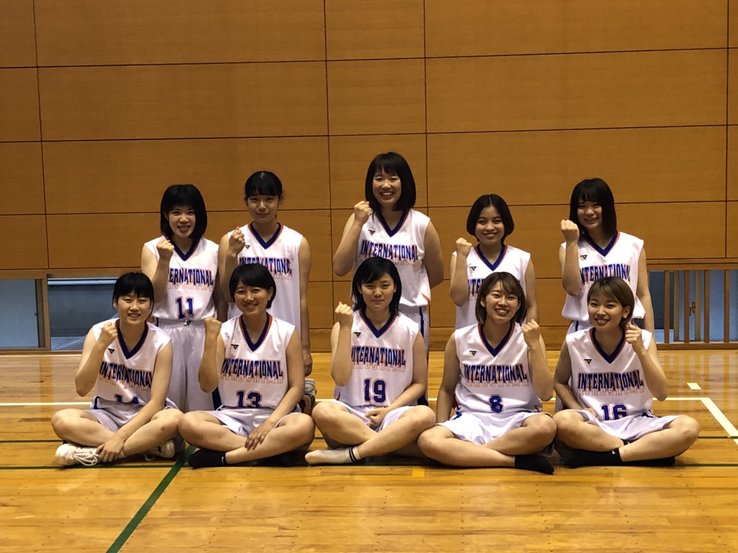 女子バスケットボール部 女子バスケットボール部